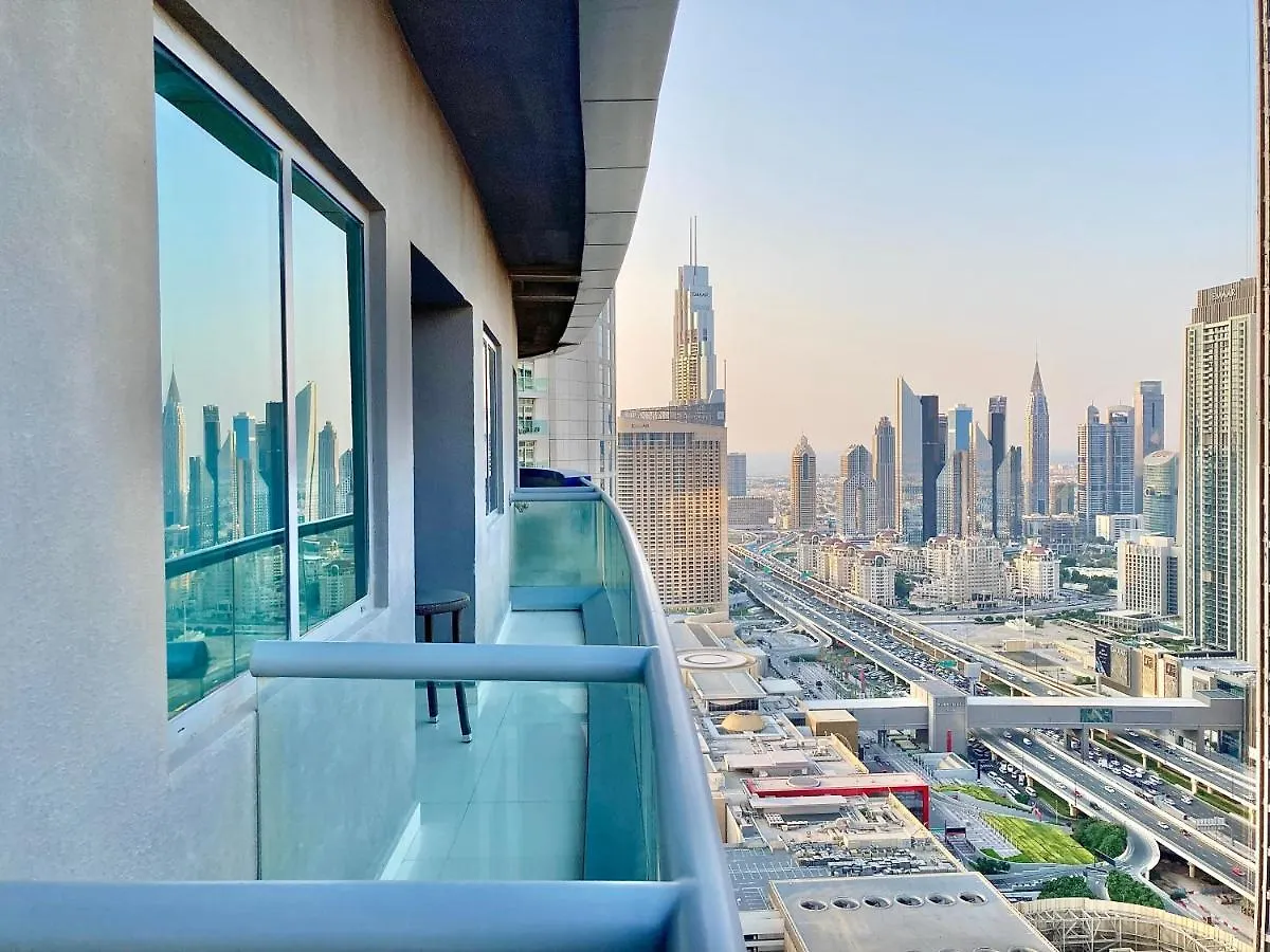 Superhost - High-Rise Chic Apt With Incredible Skyline Views Daire Dubai Birleşik Arap Emirlikleri